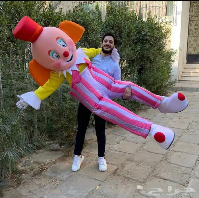 متخصصون في تصنيع شخصيات كرتونية 24