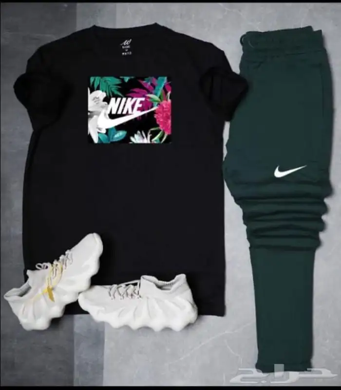 تيشيرتات وشورتات اطقم او منفصله حسب الطلب 42