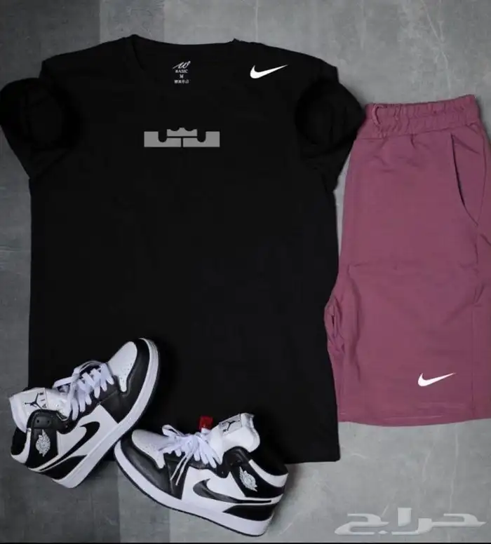 تيشيرتات وشورتات اطقم او منفصله حسب الطلب 30