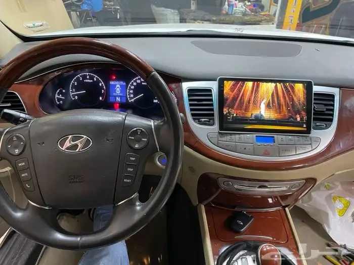 شاشة جينيسيس 2012 Genesis تقنية 2k 3