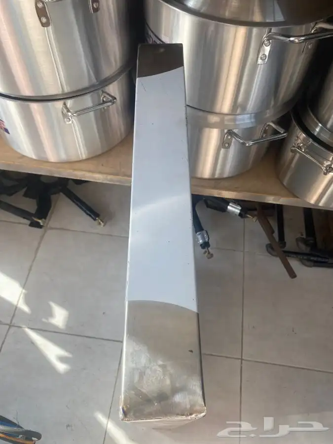 طاولة مخبز 110 48 طاولة عجين 100 60 طاولة ثلاجة 60 40 5