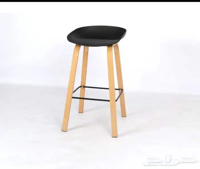 كراسي بار او مطبخ مرتفعه مديلات حديثة خامات فخمة وتس فقط 30