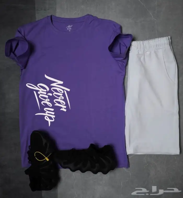 تيشيرتات شورتات اطقم بلوفرات و بناطيل رياضيه 43