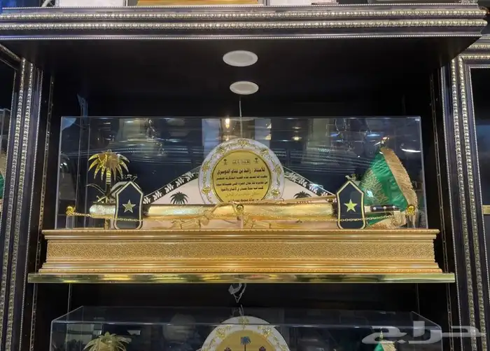 هدايا تخرج ضباط سيوف دروع هدايا 12