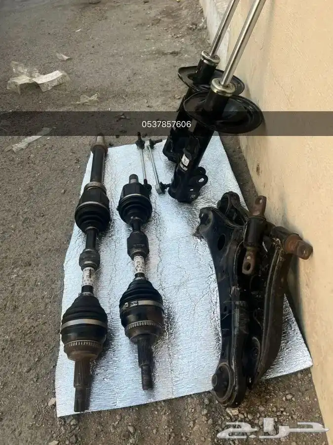 مساعدات عكوس مقصات كراسي مكينة اصلي تويوتا 14