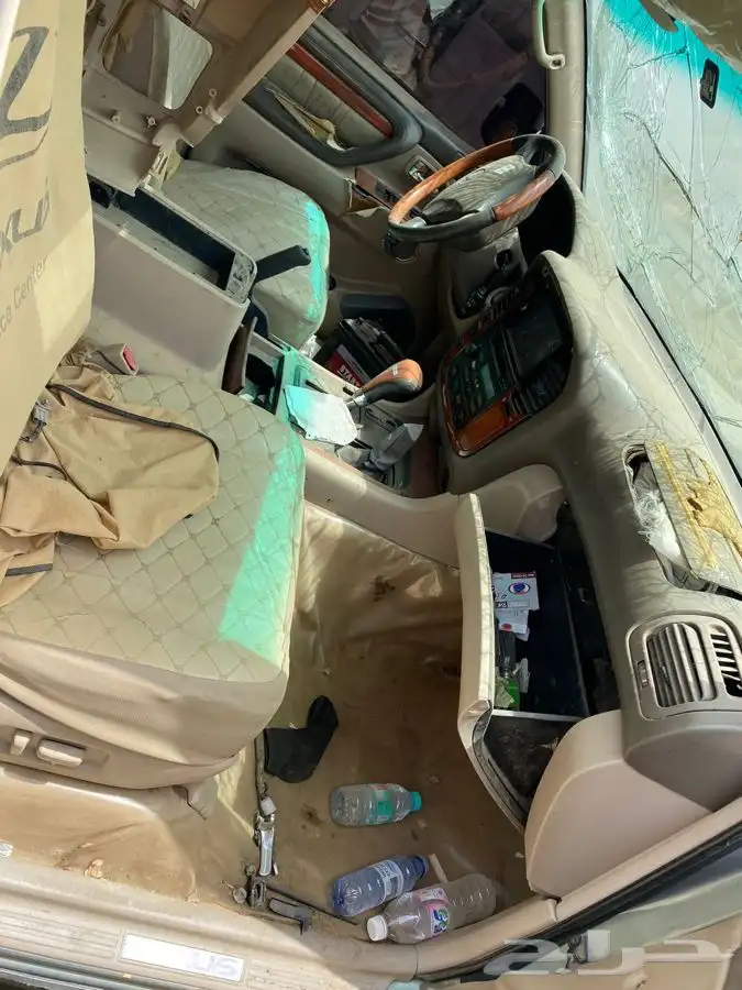 قطع غيار جيب لكزس 470 مكينة 4.7 مكينة فكسار 4700 وقطع اخرى 3