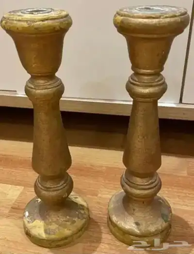شمعدان خشبي ولوحات ديكوريه 1