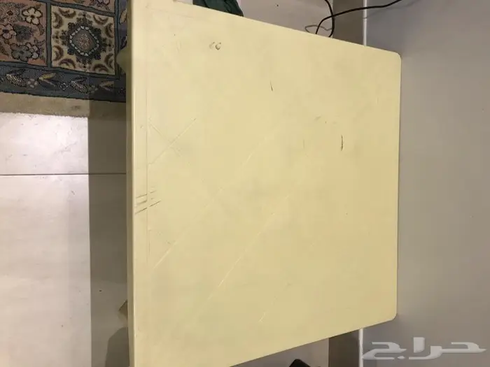 طاوله ارضيه 1