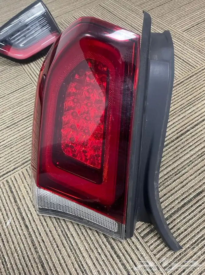 اسطبات جيب كومباس كرايسلر جراند شيروكي 4