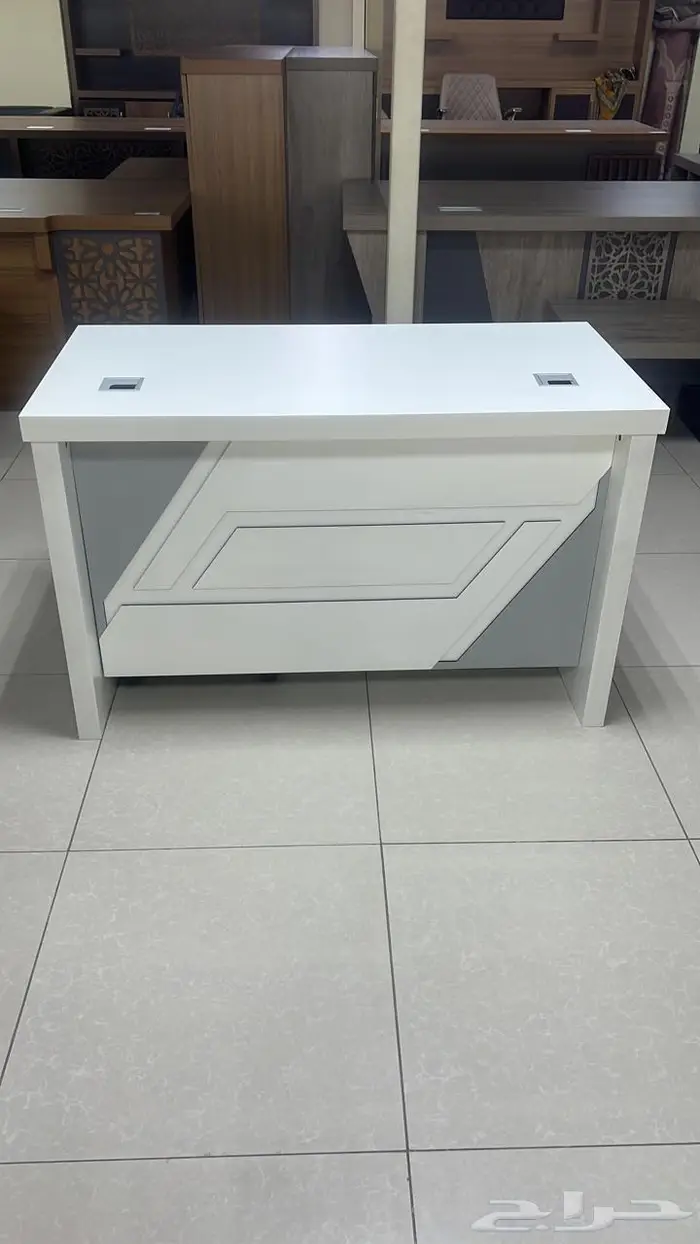 بيع اثاث مكتبي 1