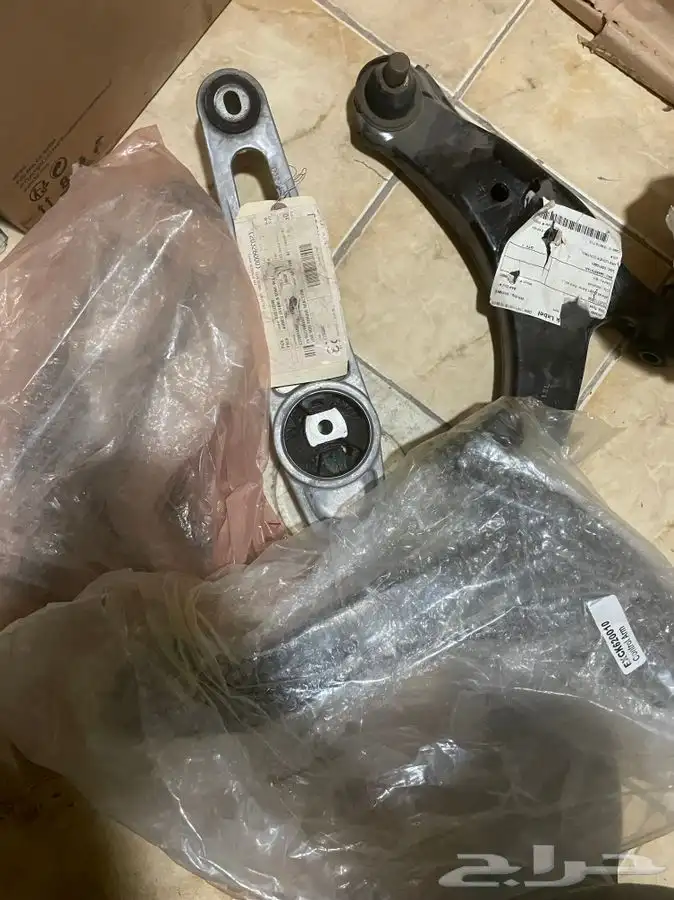 قطع كرايزلير بي تي كروزر 8