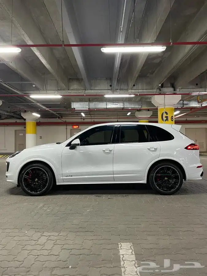 جيب بورش GTS 2016 0