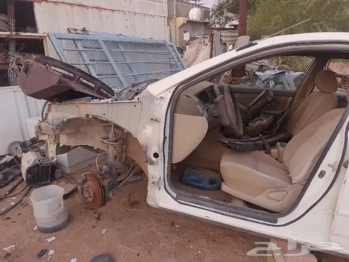 بيع مكاين وقصات وقطع 2