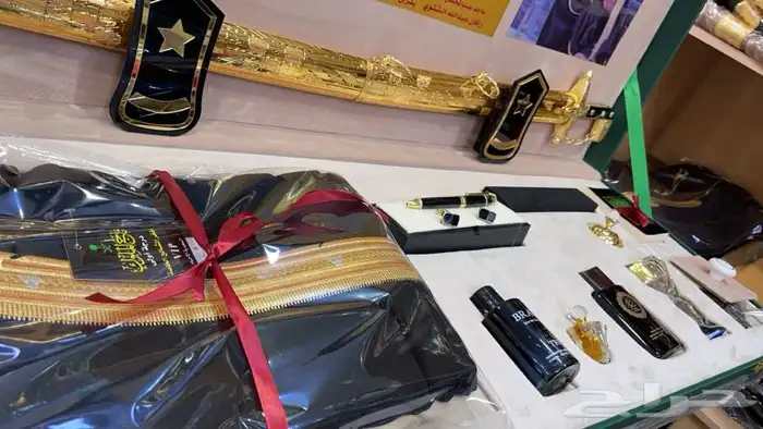 هدية رجالية بشت سيف درع زوج ترقية تقاعد جنبية عطورات ملازم 10