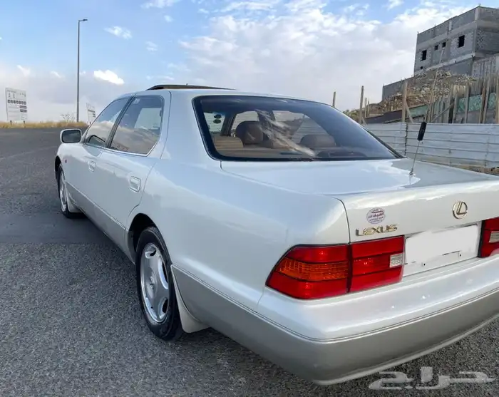 لكزس 400 امريكي - 1999 9