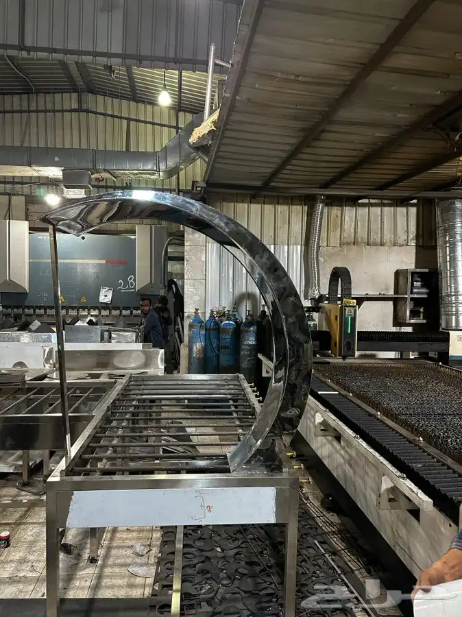 شلالات استيل صفايات استيل ديكورات استيل مصبات ونوافير استيل 14