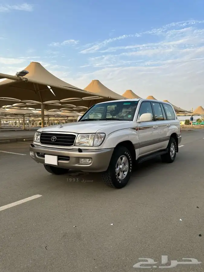 لاندكروزر VXR 2 موديل 2000 شبه مخزن ( تم البيع ) 1