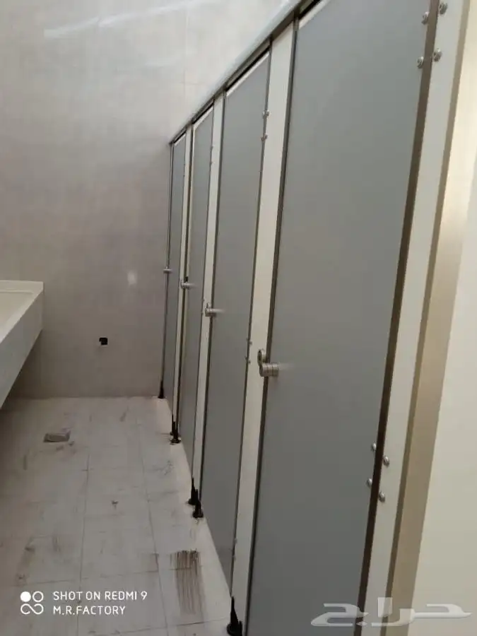 حمامات قواطع الفينوليك 0