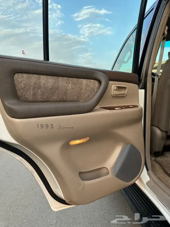 لاندكروزر VXR 2 موديل 2000 شبه مخزن ( تم البيع ) 37