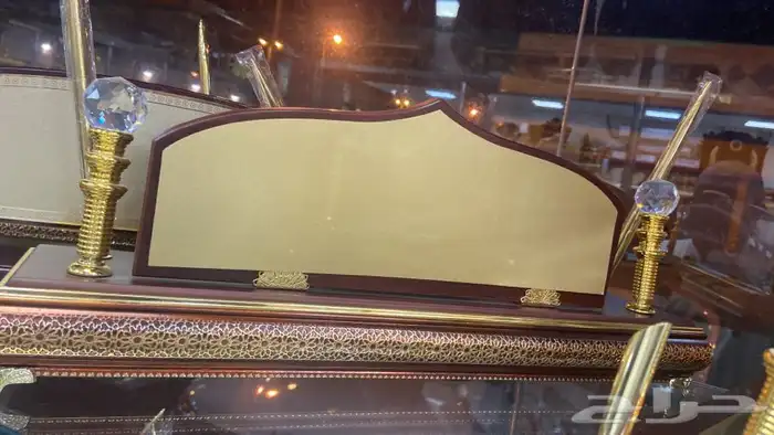 خطاط لوحات تركيب حروف بارزه وكلادنج وصيانه لوحات 26