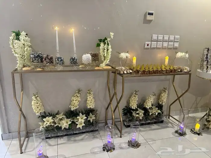 (عرض )للايجار خلفيه استاند مرايا مدخل 2