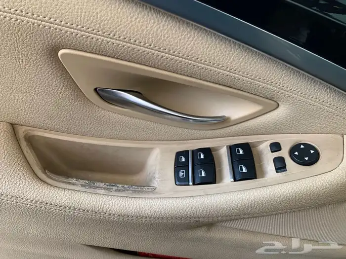 قطع داخلية بي ام دبليو BMW ازار مفتاح انوار مقابض يد ابواب 1