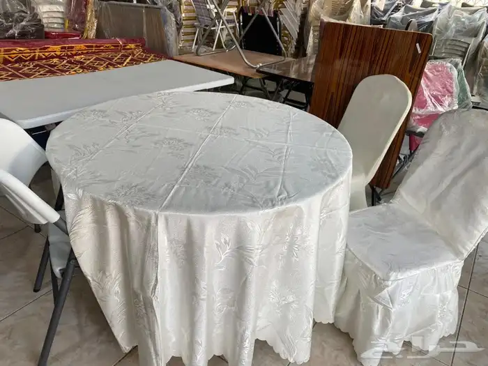 طاولة طعام خشب و بلاستيك متحركة تنسفط تتسفط سهلة الحمل وقوية 0