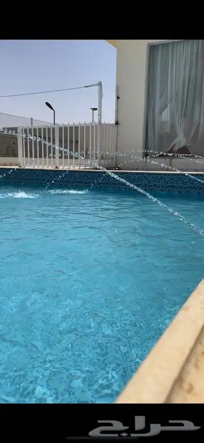 مربط ومنتجع في ديراب 1