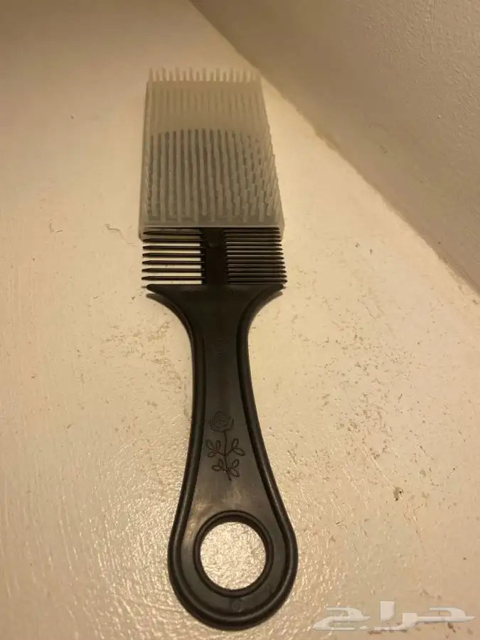 مشط شعر قديم 3