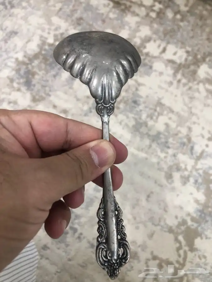 سوار وملعقه اثريه وقديمه 1