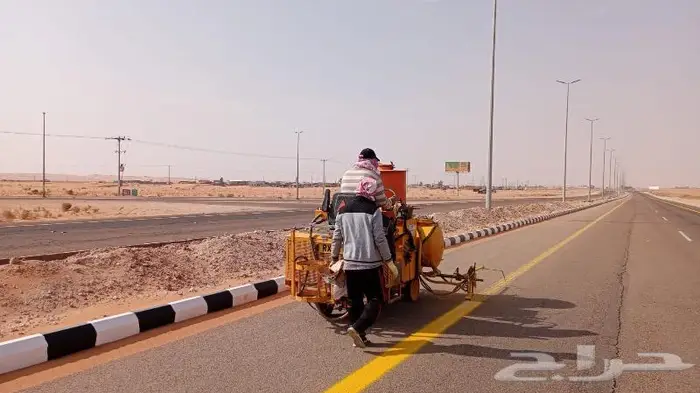 ماكينة تخطيط طرق 3