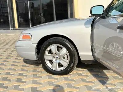 فورد فكتوريا مخزن (( مباع )) 9