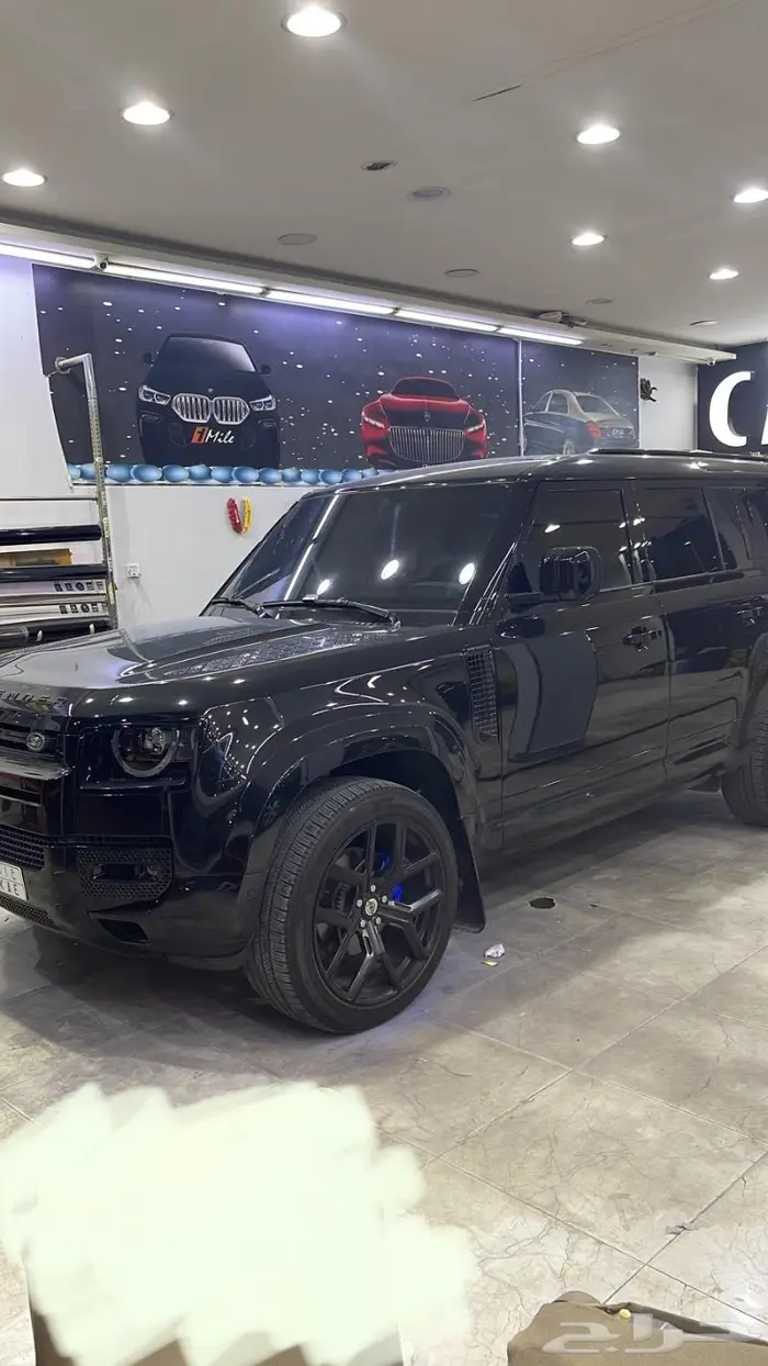 تجليد بلاك اديشن للاند روفر ديفندر 7