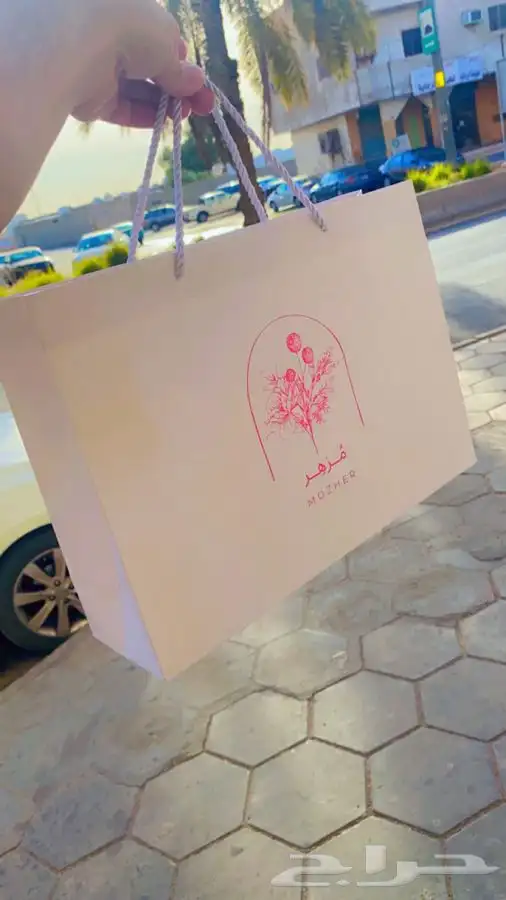 بوكسات أكياس عبايات لوقو جلد ليبل قماش شرايط ريبون تاق كروت 42