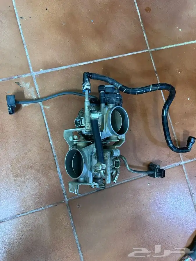 للبيع مكينة وقطع دباب بوليفارد m109 مقاس 1800 وتوظيب مكاين 56