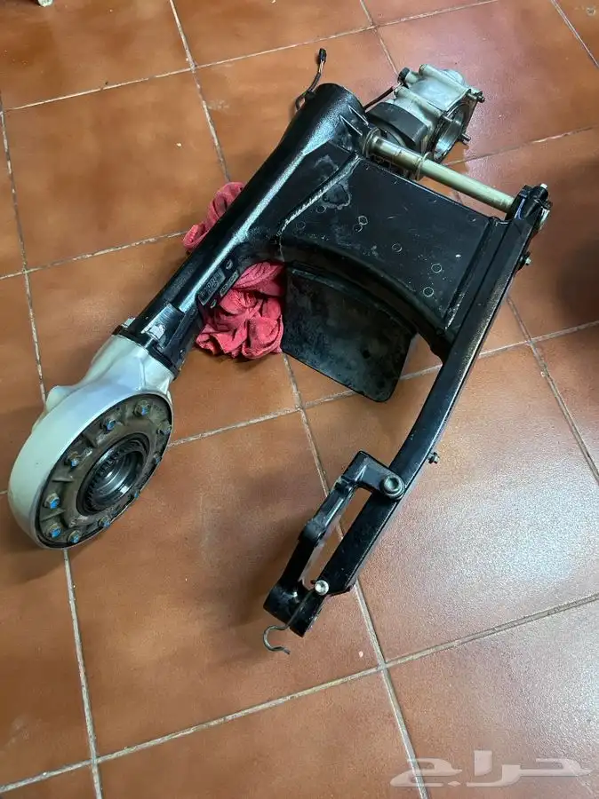 للبيع مكينة وقطع دباب بوليفارد m109 مقاس 1800 وتوظيب مكاين 58