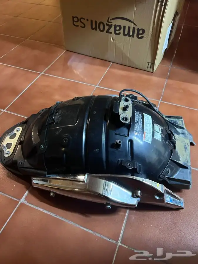 للبيع مكينة وقطع دباب بوليفارد m109 مقاس 1800 وتوظيب مكاين 1
