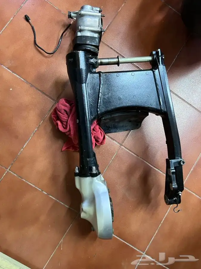 للبيع مكينة وقطع دباب بوليفارد m109 مقاس 1800 وتوظيب مكاين 57