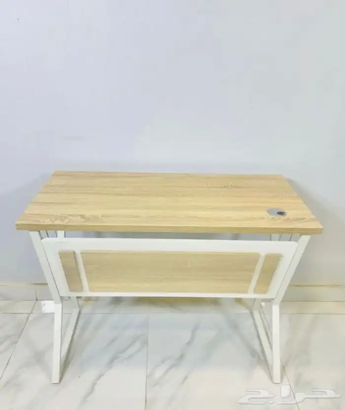 مكاتب وكراسي حديثه اسعار منافسه وتس فقط 3