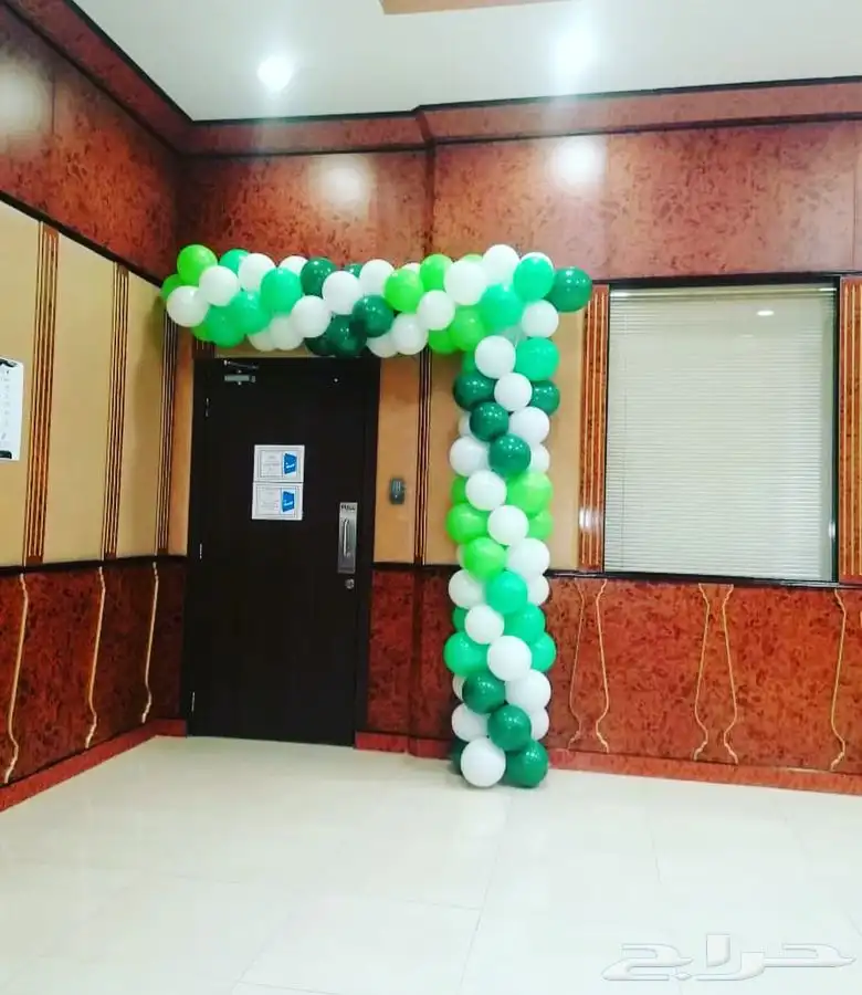 منسق وتجهيز اقواس مدخل مواليد تخرجات مدارس 2