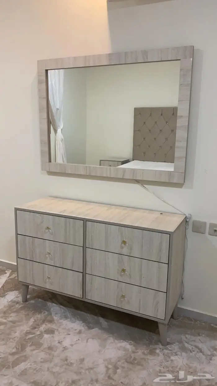 غرفة نوم 2 كمدينه وتسريحة 1