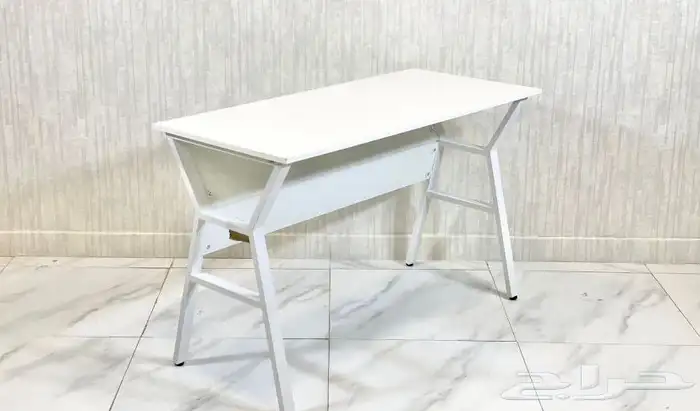 مكاتب وكراسي حديثه اسعار منافسه وتس فقط 4