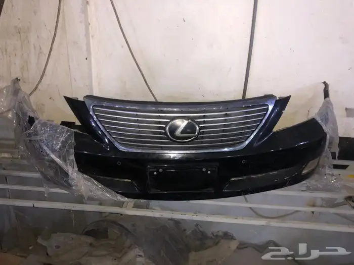 قطع غيار لكزس 24