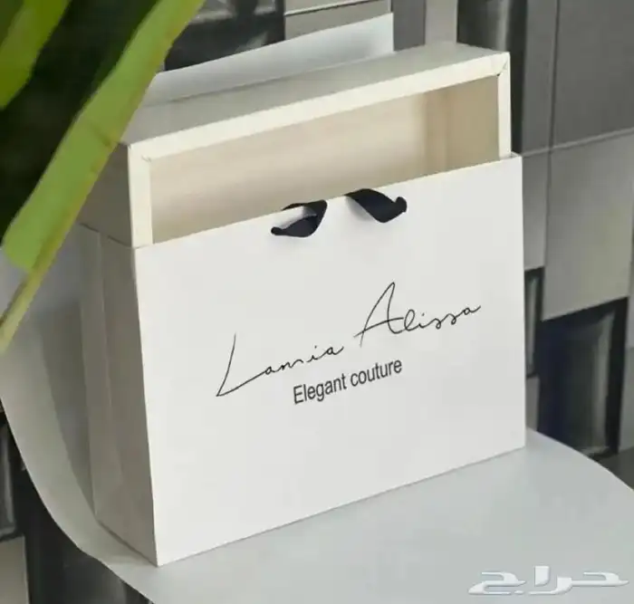 بوكسات أكياس عبايات لوقو جلد ليبل قماش شرايط ريبون تاق كروت 4