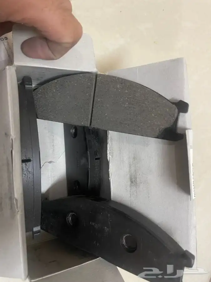 فحمات اماميه واقمشه خلفيه نيسان ددسن من 2006 الي فوق 1