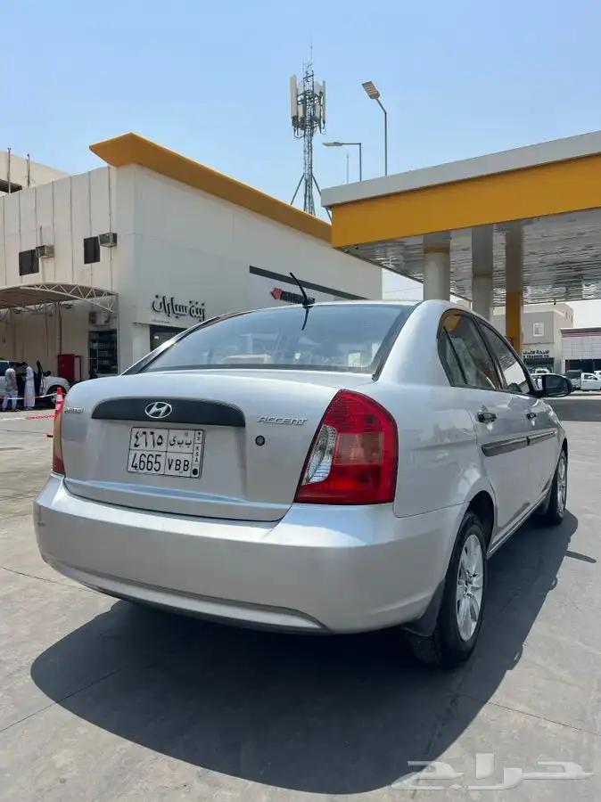 للبيع هونداي اكسنت 2011 تم البيع 4