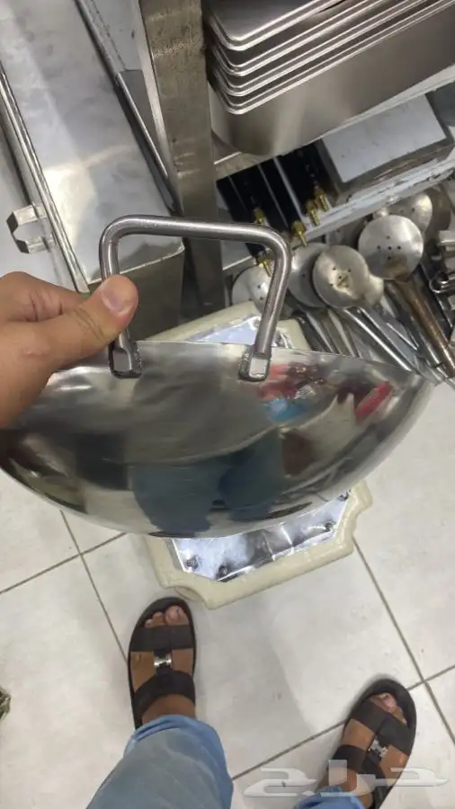 مقلى سمك بطاطس كبدة فلافل اسياخ كباب مقلى ايدام ملاعق غرف 3