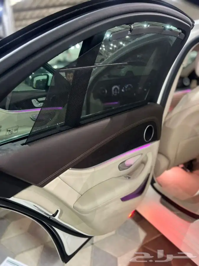 مرسيدس E300 2018 12