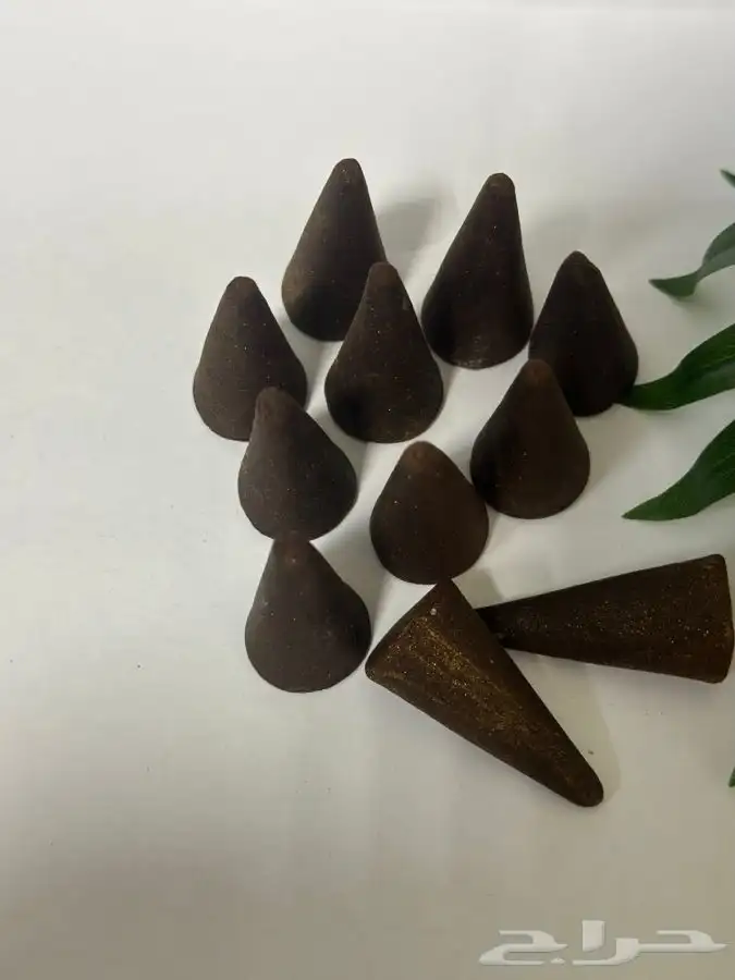 هرمي ذاتي الاشتعال 3