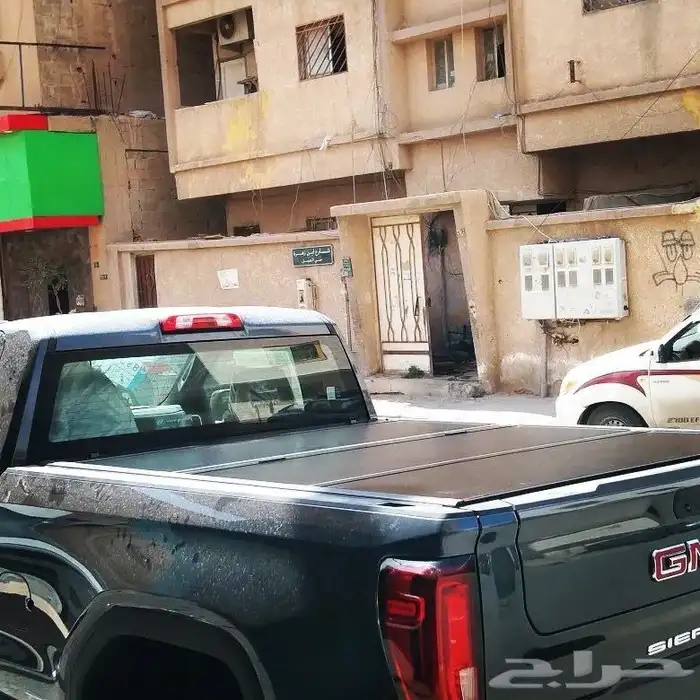 غطاء حوض بيك اب جمس سييرا 2000-2023 7